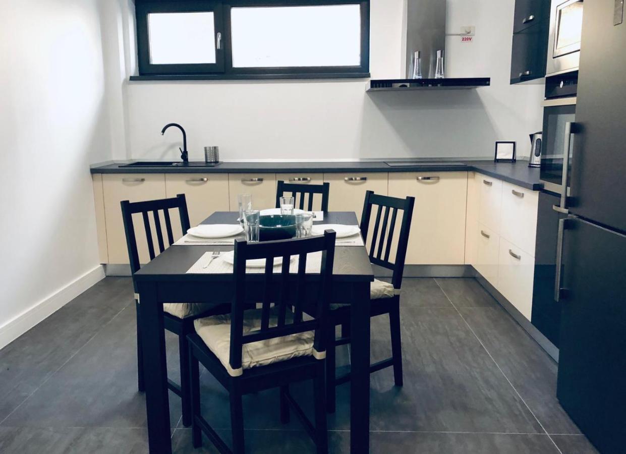 تيشيرغيول Enjoy Life Apartments المظهر الخارجي الصورة
