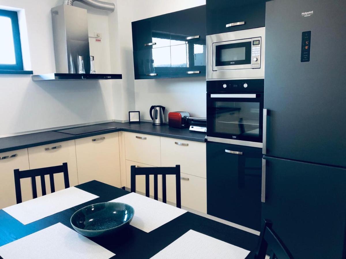 تيشيرغيول Enjoy Life Apartments المظهر الخارجي الصورة