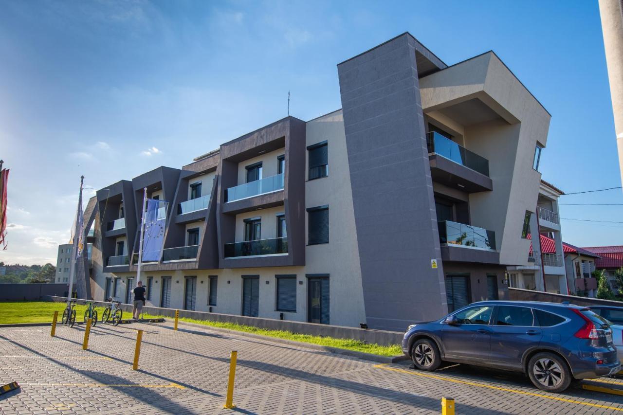 تيشيرغيول Enjoy Life Apartments المظهر الخارجي الصورة