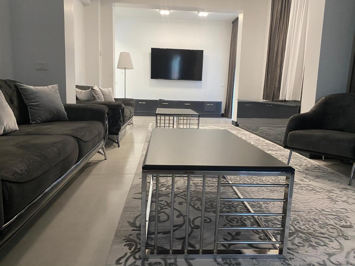 تيشيرغيول Enjoy Life Apartments المظهر الخارجي الصورة
